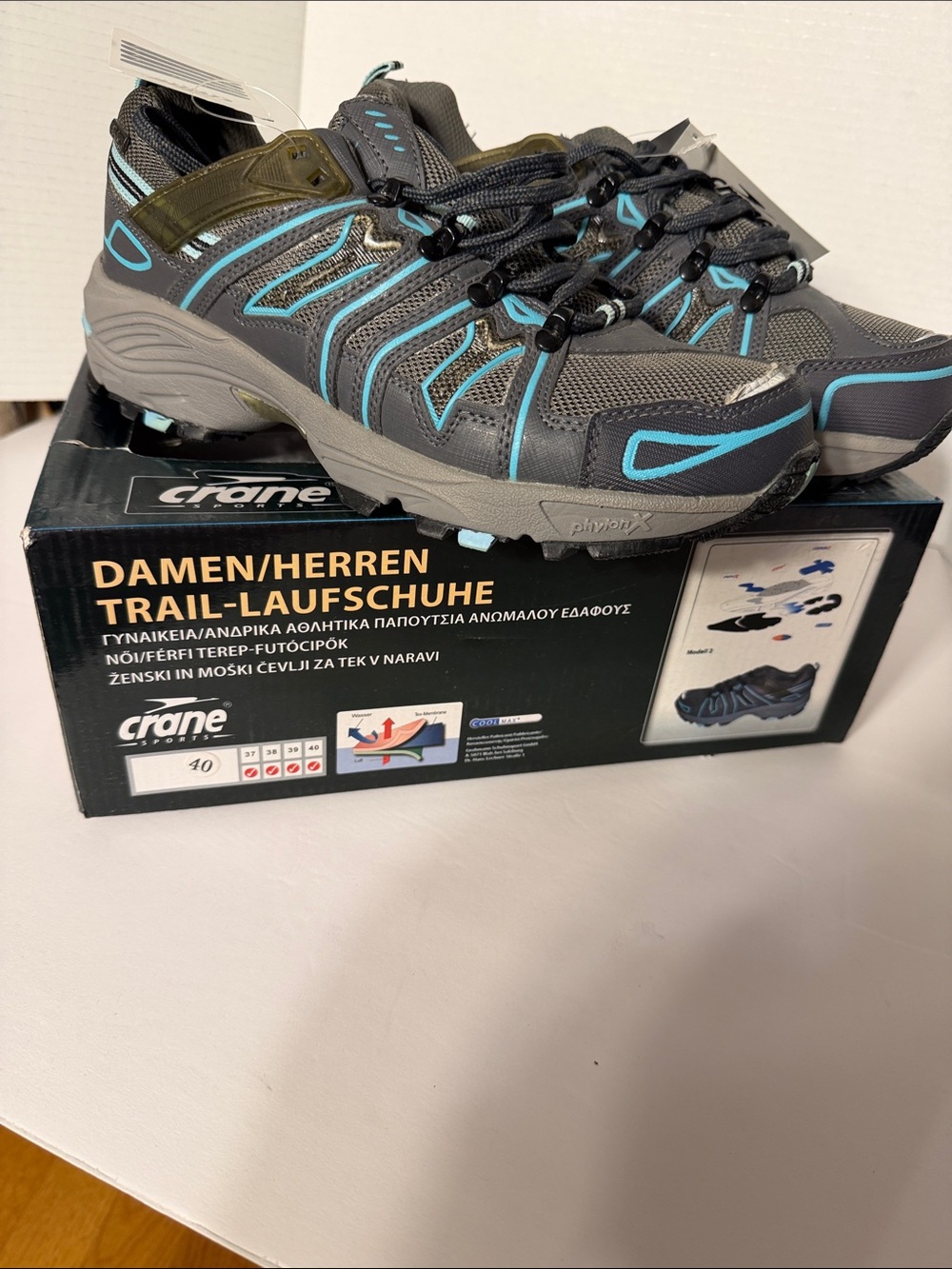 Crane Men's Trail Running Shoes — Gray with Light Blue Accents